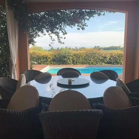 בית נופש Maison A La Campagne *